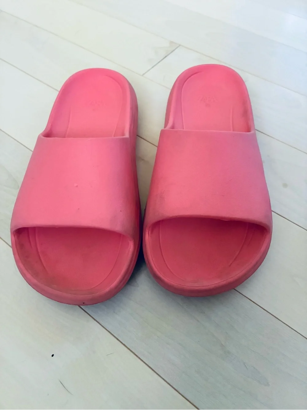 Zara Pink Slip-On Foam Slides
